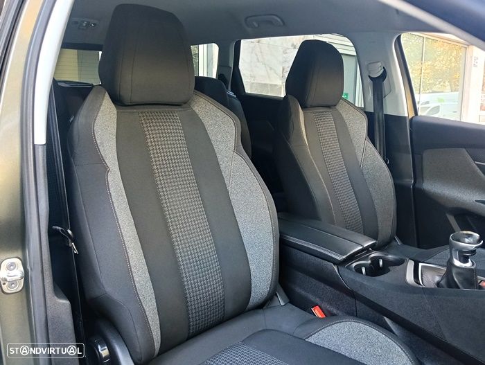 Peugeot 5008 1.5 BlueHDi Style - 44