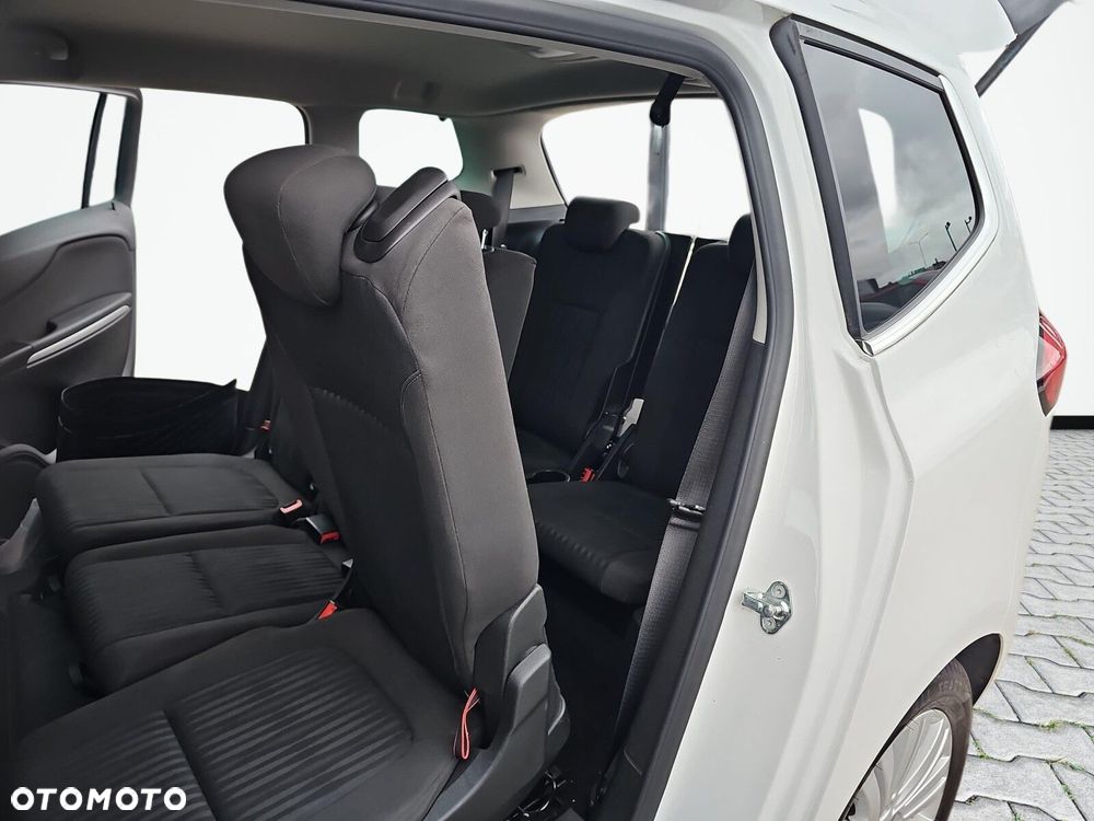 Opel Zafira - 17