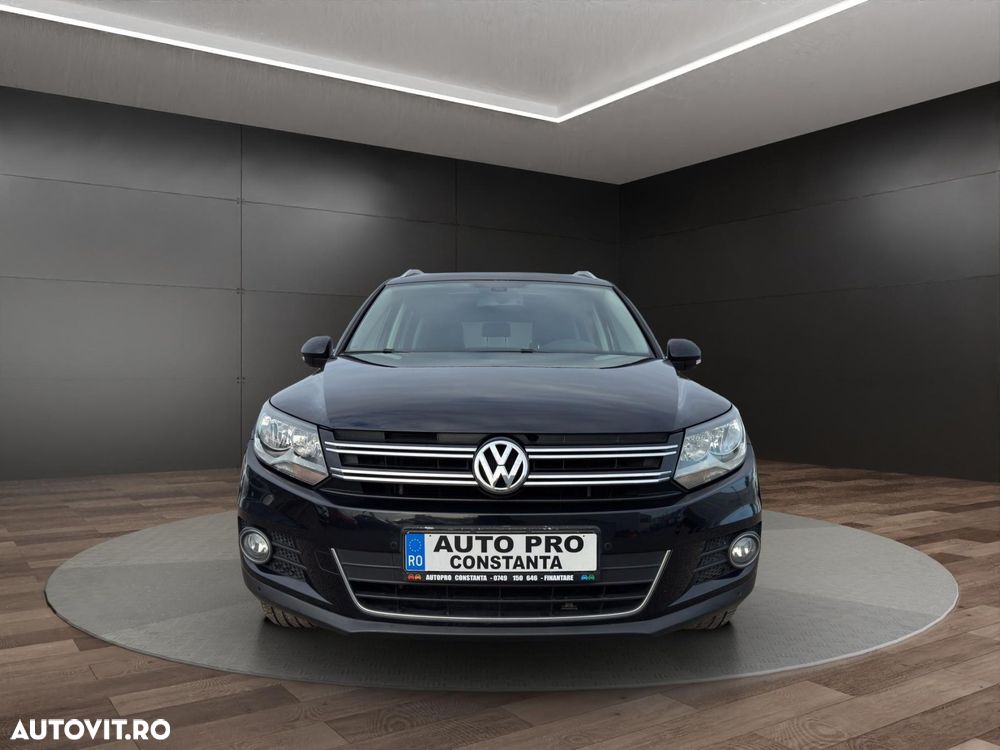 Volkswagen Tiguan - 14