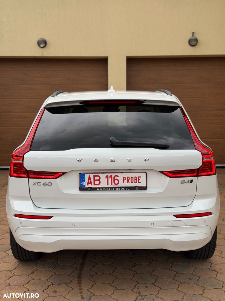 VOLVO XC60 2023 — imagine 5