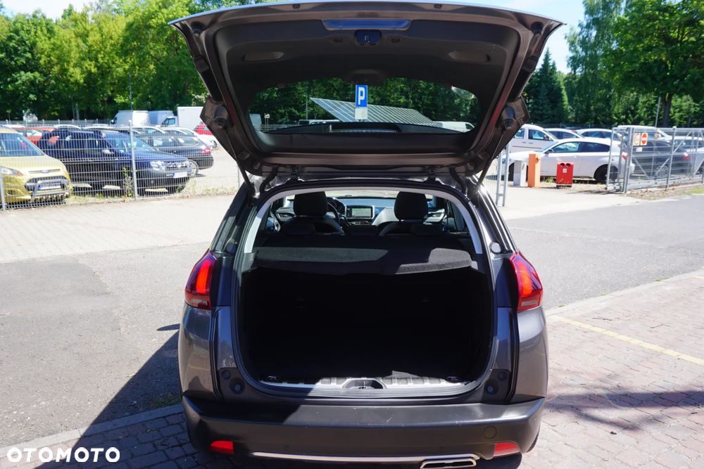 Peugeot 2008 PureTech 130 Stop&Start GT-Line Edition - 5