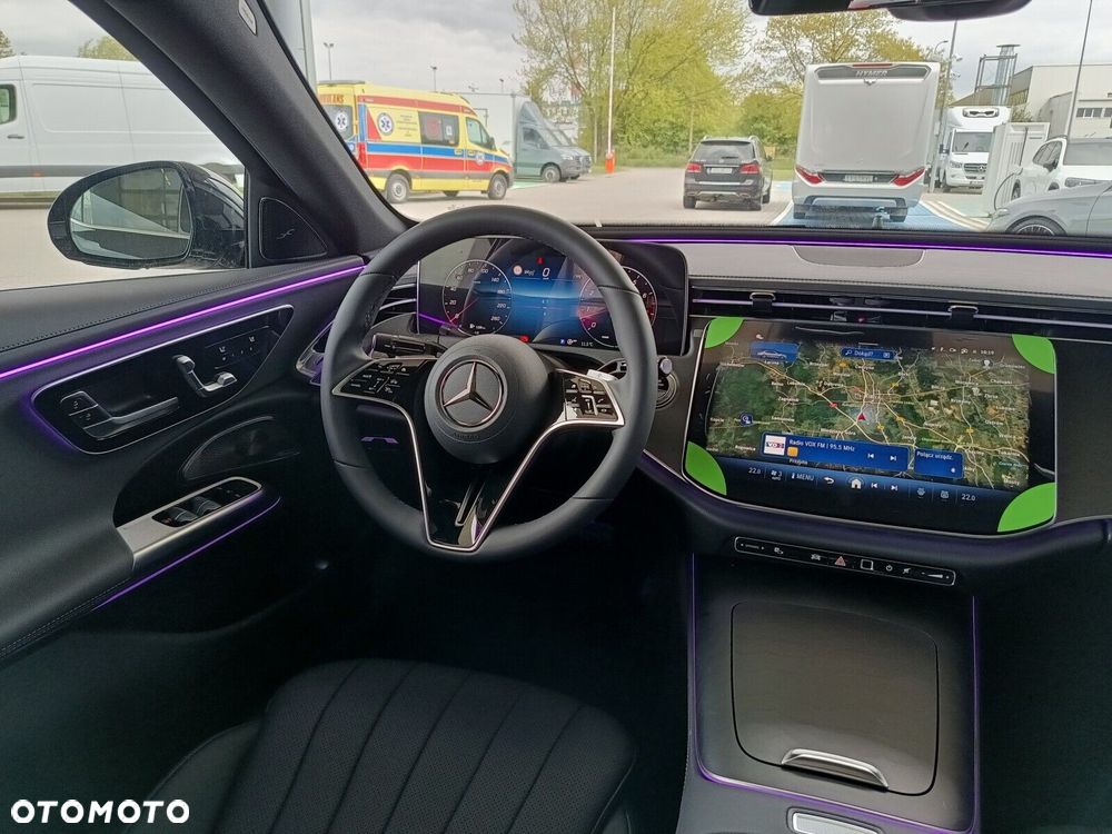 Mercedes-Benz Klasa E - 13