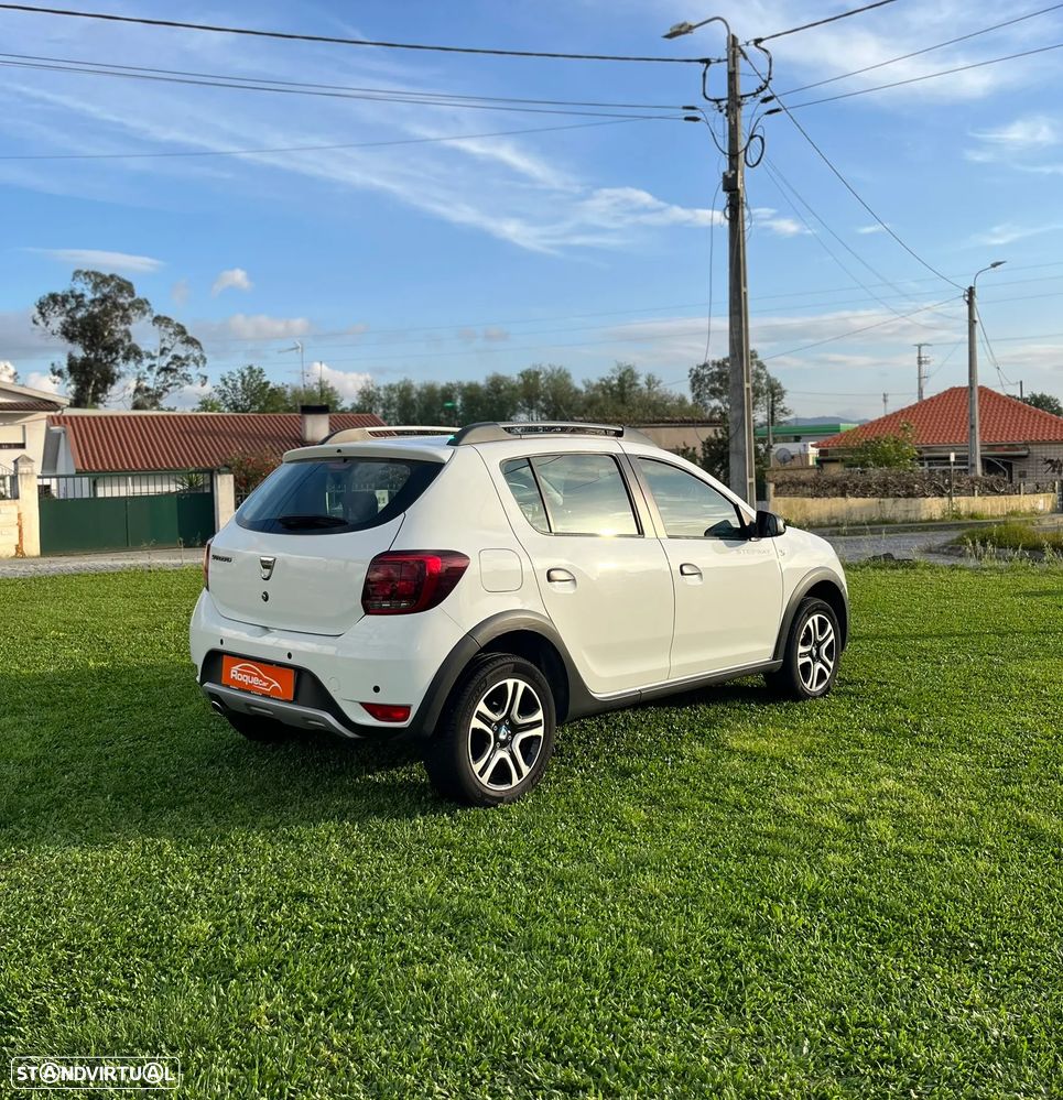 Dacia Sandero 1.0 TCe Stepway - 5
