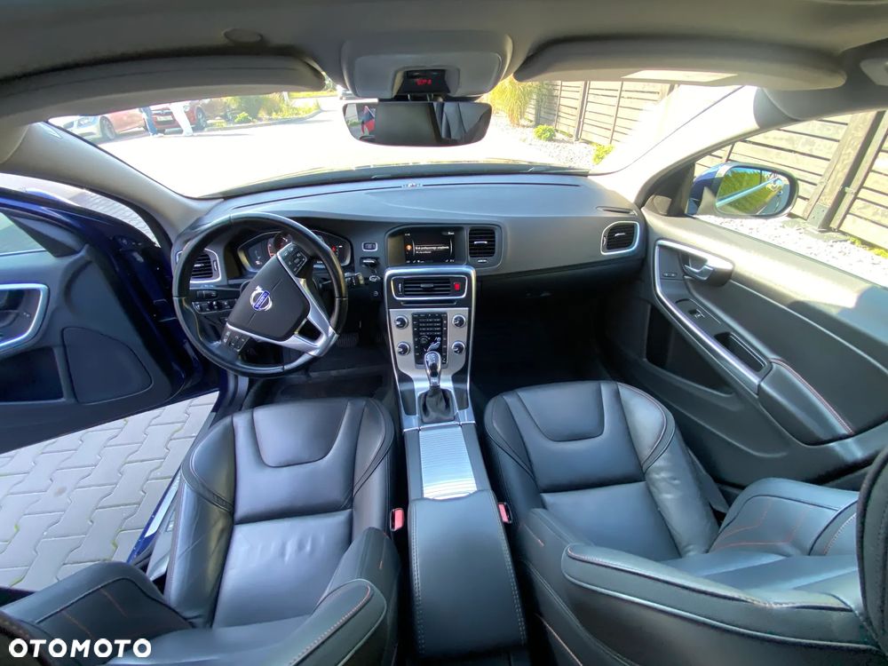 Volvo V60 D4 Geartronic Ocean Race - 21