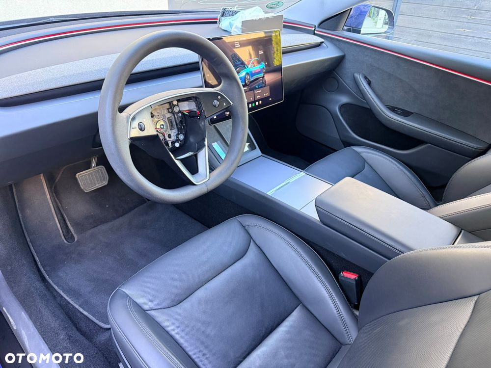 Tesla Model 3 Performance AWD - 21