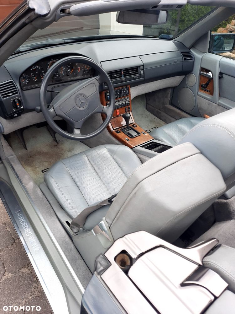 Mercedes-Benz SL - 14