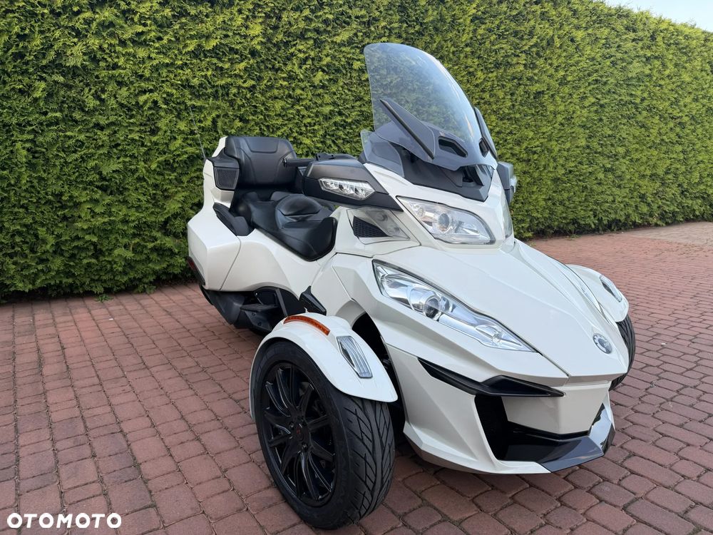 Can-Am Spyder - 3
