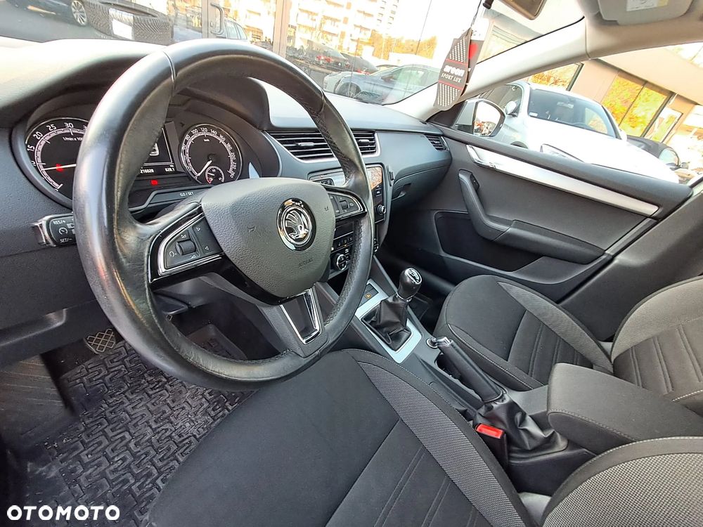 Skoda Octavia 1.6 TDI SCR Ambition - 9