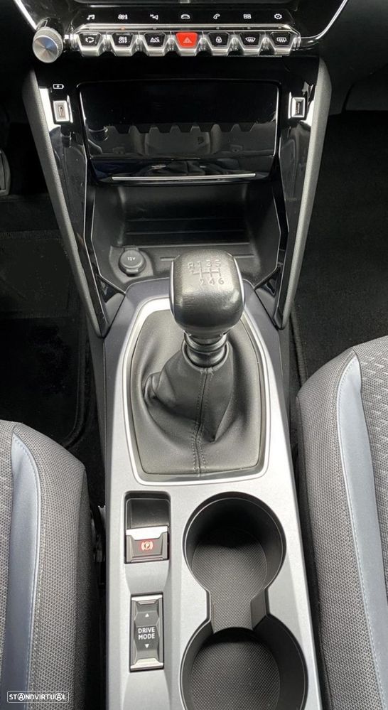 Peugeot 2008 1.5 BlueHDi Allure - 33