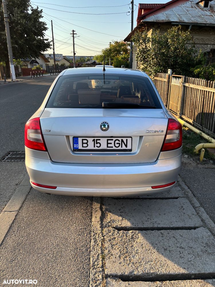 Skoda Octavia 1.6 TDI Classic - 6