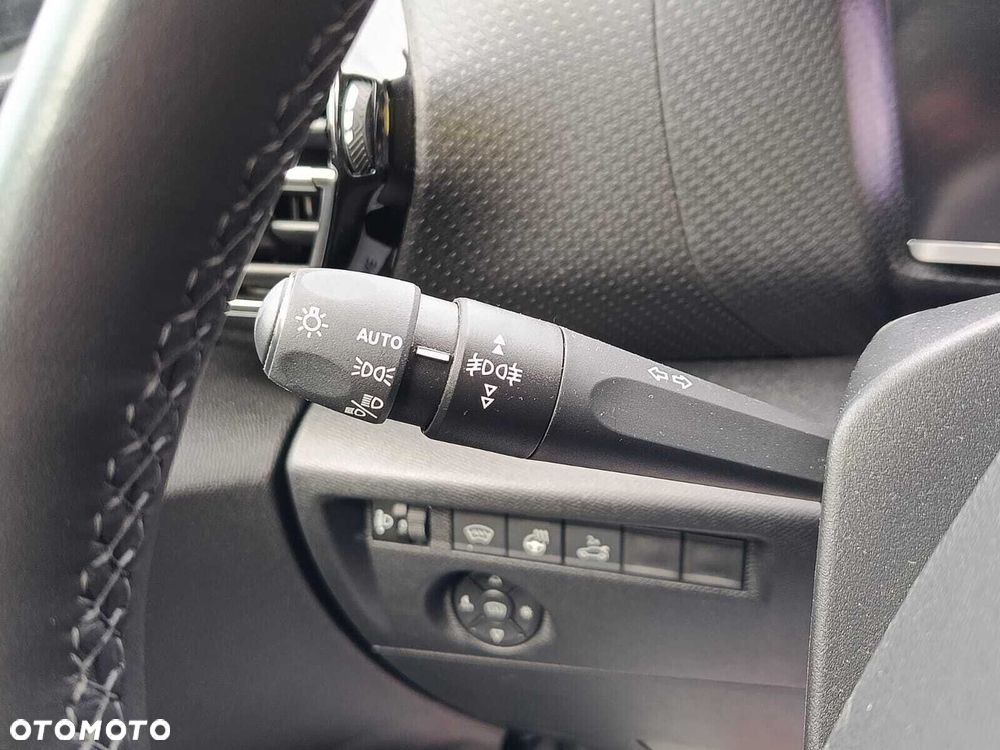 Citroën C4X 1.2 PureTech Max S&S EAT8 - 35