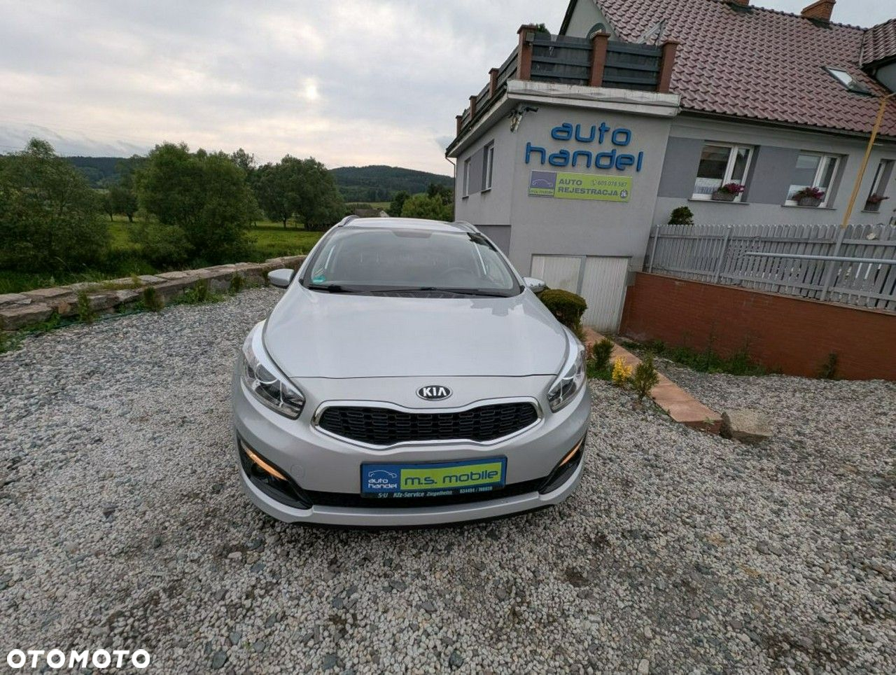 Kia Ceed - 14