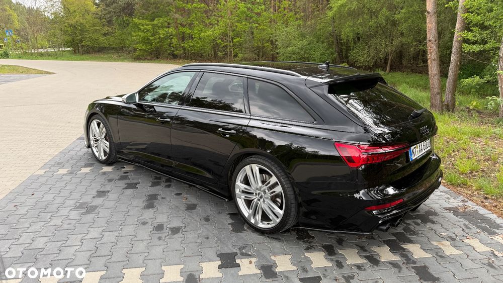 Audi S6 Avant - 12