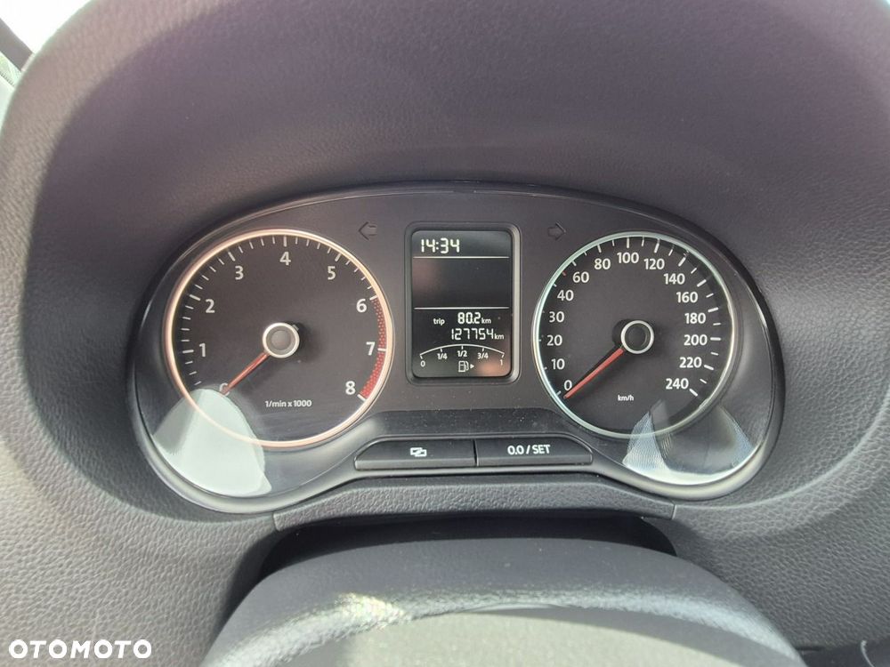 Volkswagen Polo - 35