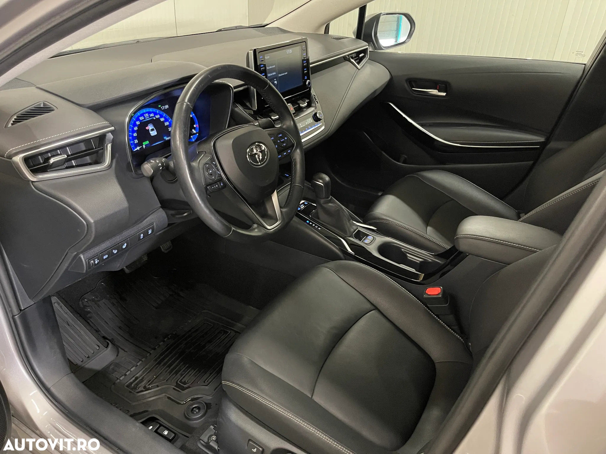Toyota Corolla Sedan 1.8 HSD Exclusive - 5