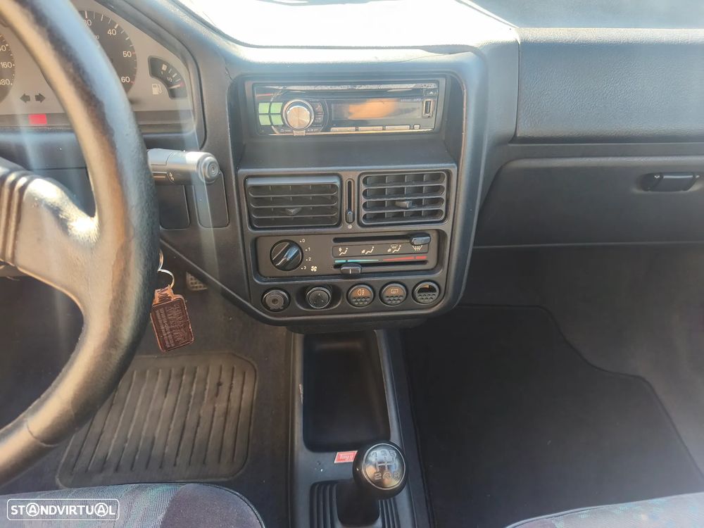 Peugeot 106 1.4 XND - 8