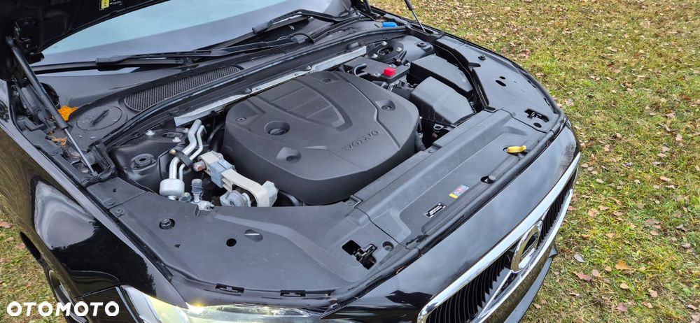 Volvo S90 D4 SCR Momentum - 18