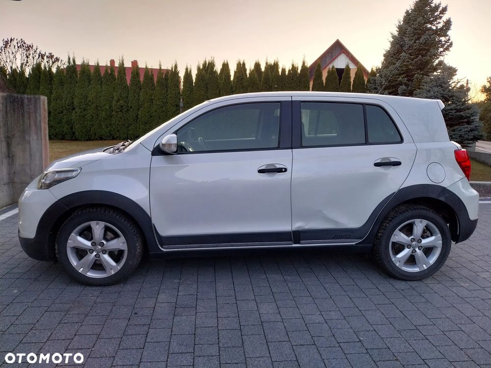 Toyota Urban Cruiser 1.4 D-4D Sol 4x4 EU5 - 7