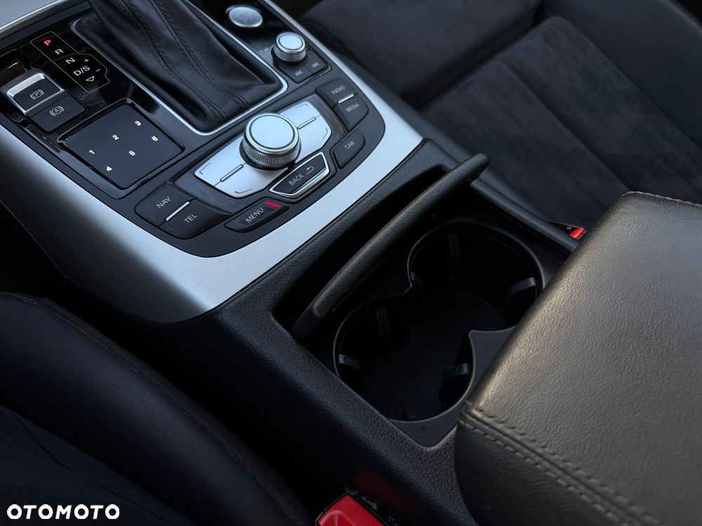Audi A6 Avant 2.0 TDI Ultra DPF S tronic - 26