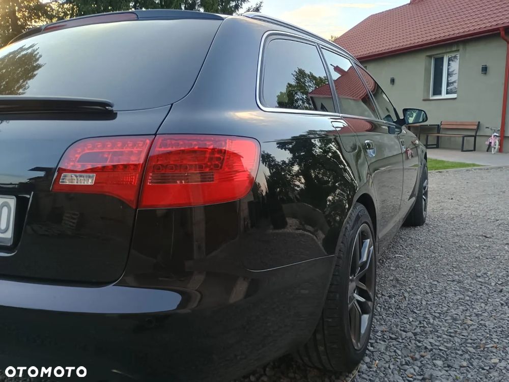 Audi A6 Avant - 1