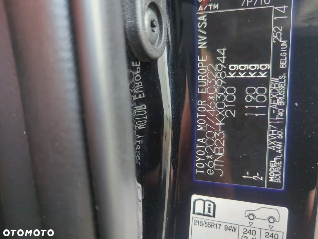 Toyota Camry 2.5 Hybrid Comfort CVT - 19