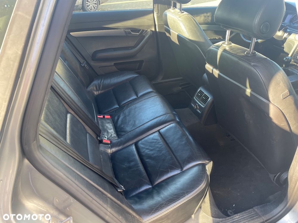 Audi A6 Limousine 3.2 FSI - 8