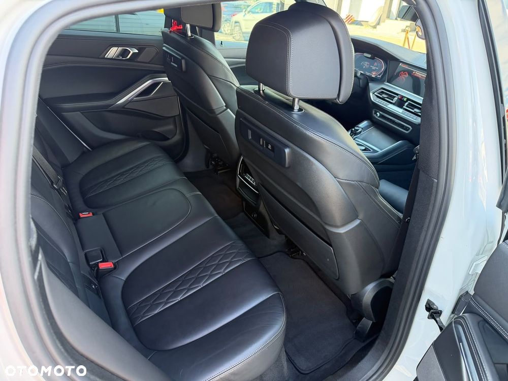 BMW X6 - 10