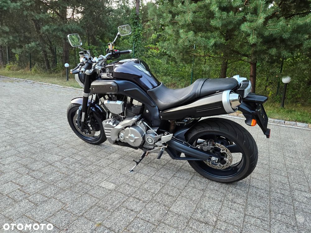 Yamaha MT - 15