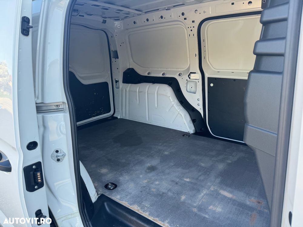 Volkswagen Caddy - 25