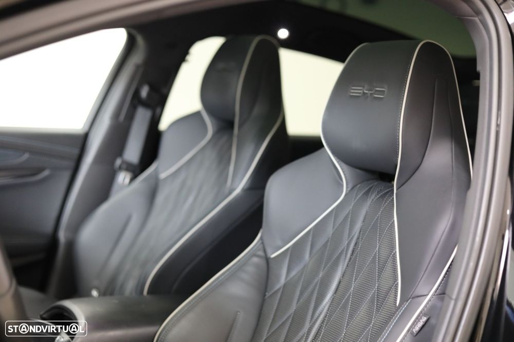BYD Seal 82.5 kWh AWD Excellence — fotografia 10