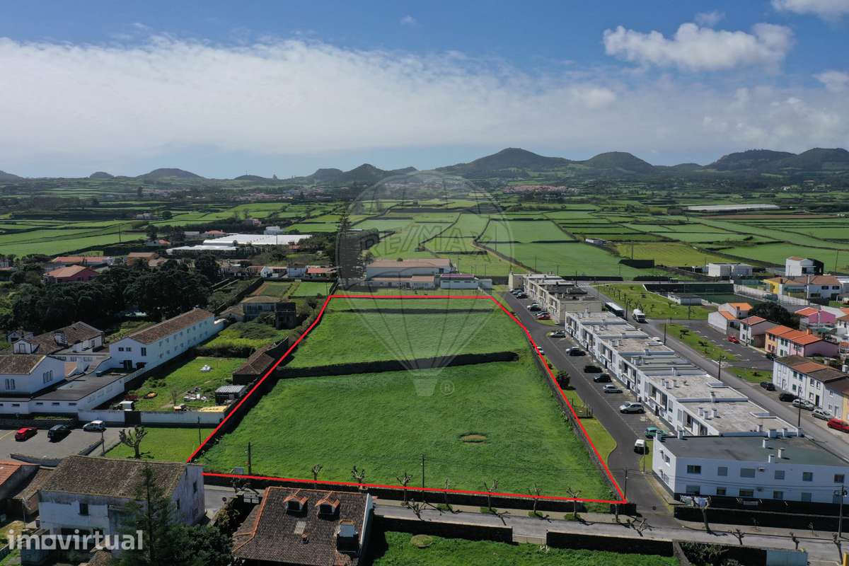 Terreno  para venda - Grande imagem: 2/12