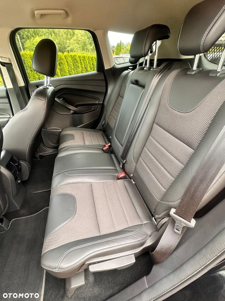 Ford Kuga 2.0 TDCi AWD Titanium - 14