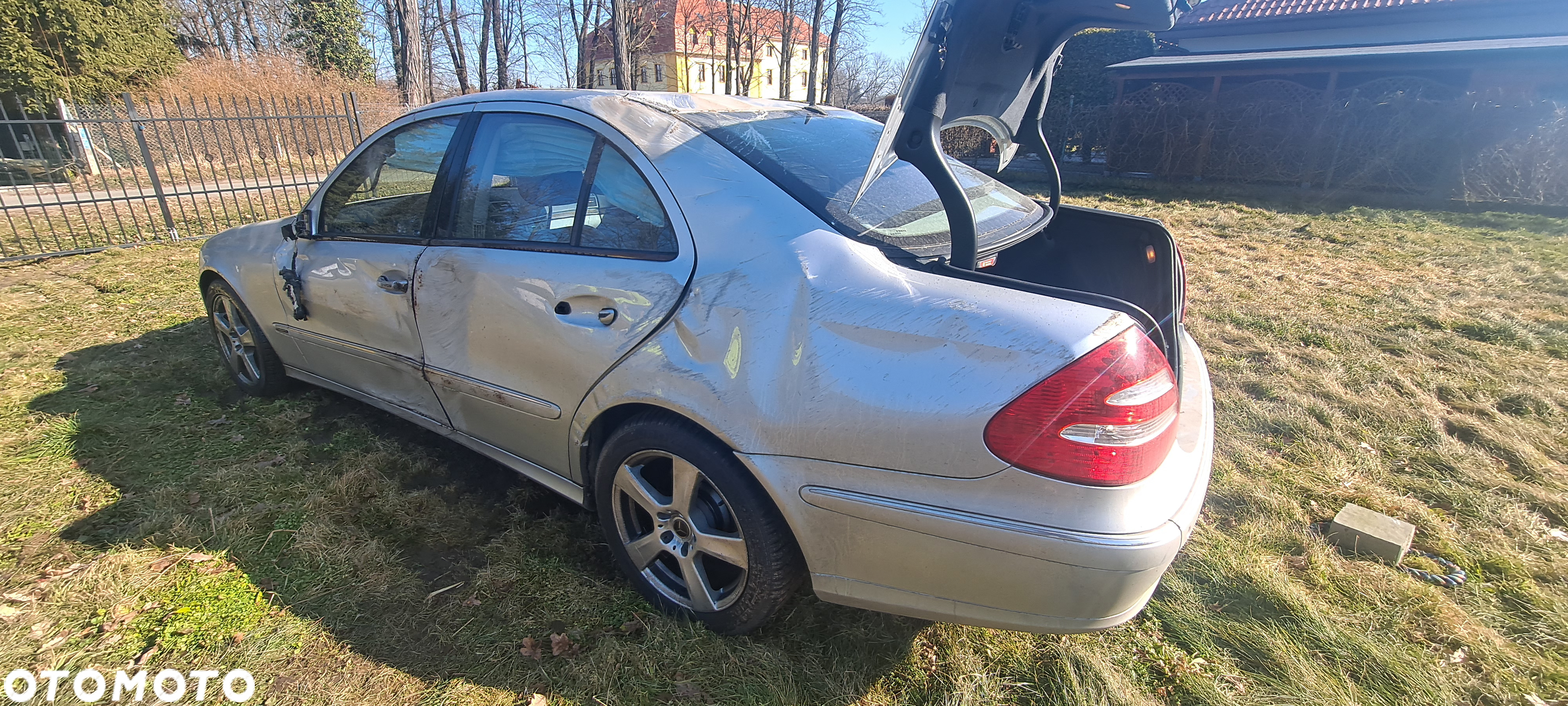 Mercedes-Benz Klasa E 500 Avantgarde - 8
