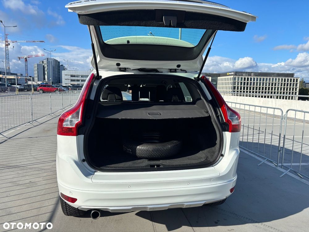 Volvo XC 60 - 16
