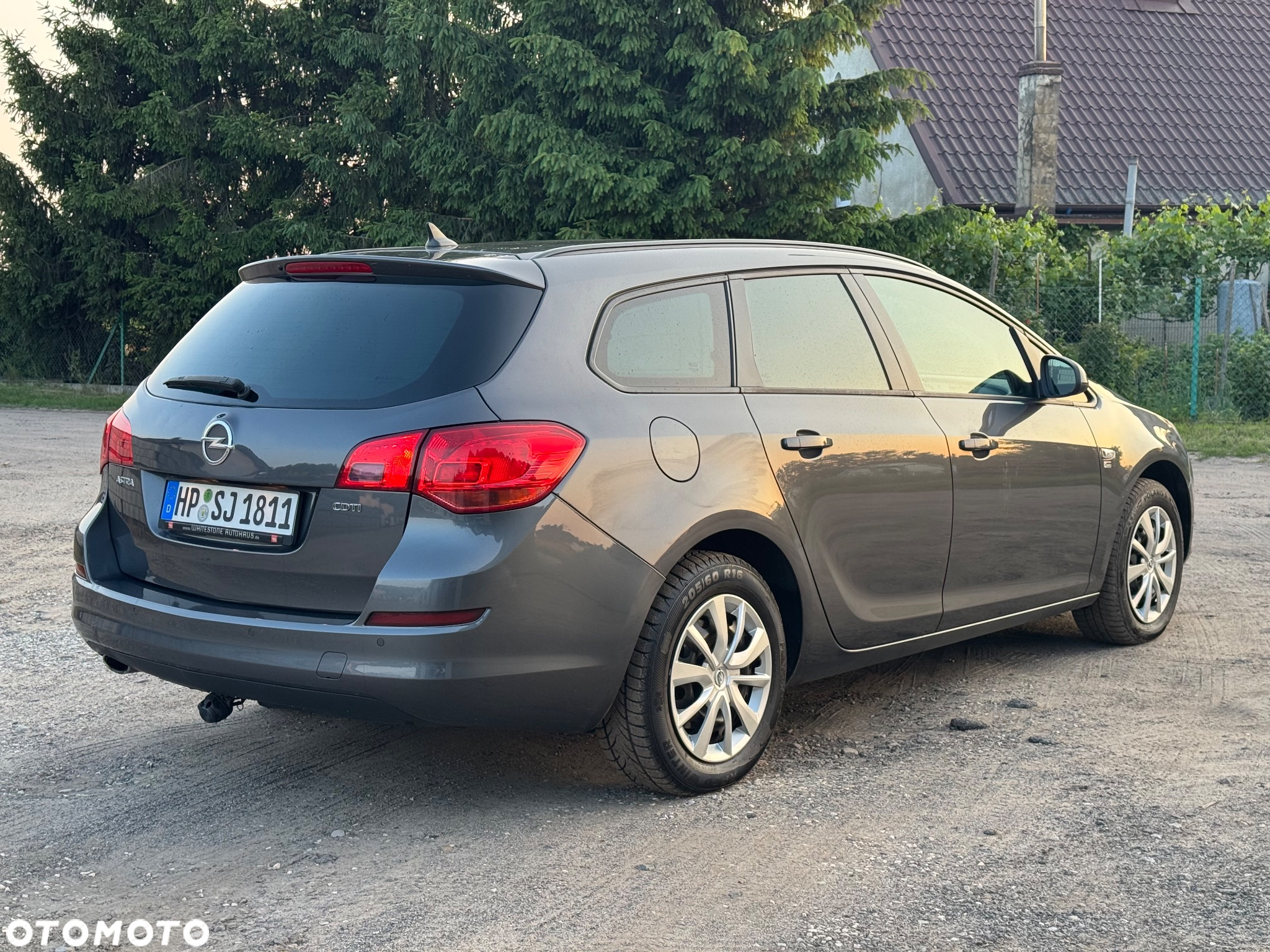 Opel Astra 2.0 CDTI DPF Automatik 150 Jahre - 7