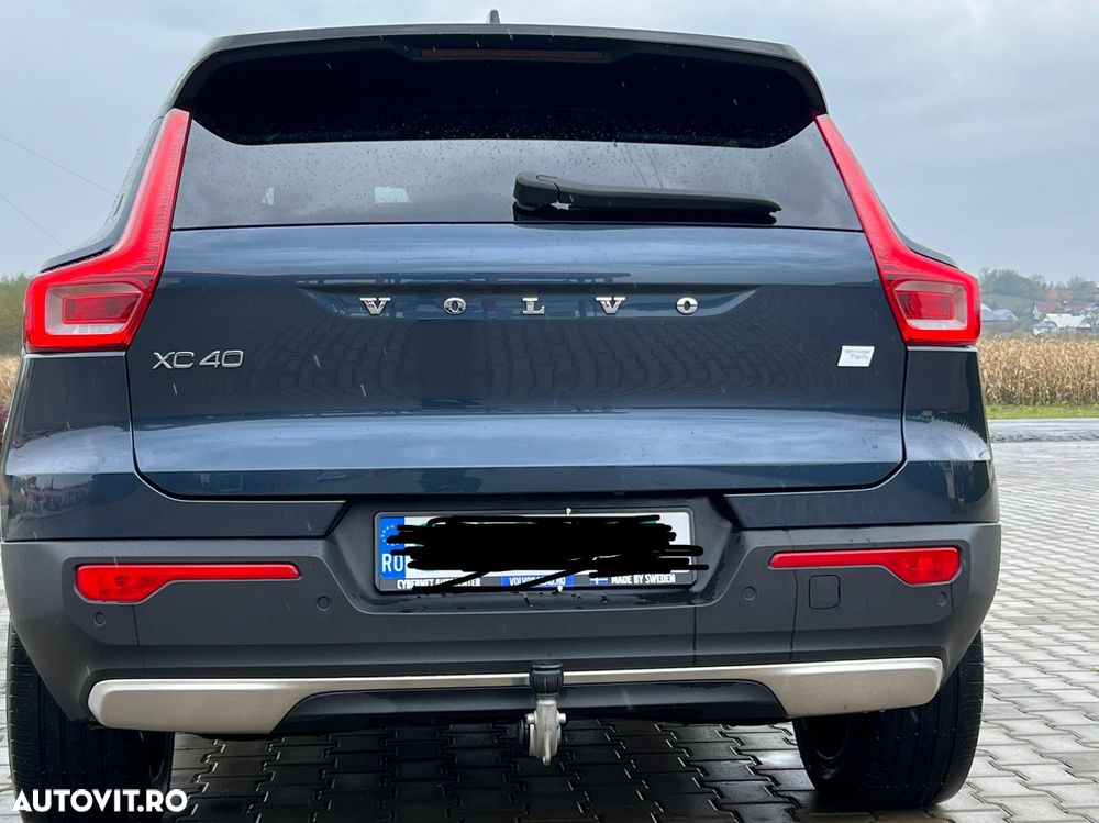 Volvo XC 40 Recharge Twin Motor AWD Plus - 9