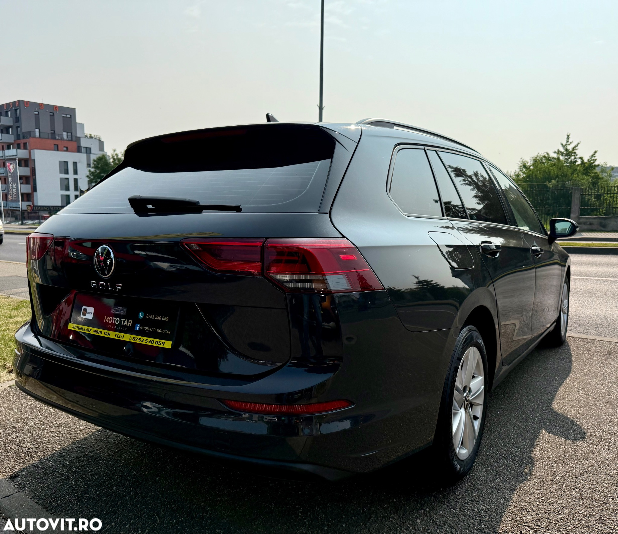 Volkswagen Golf Variant 2.0 TDI 116CP Life - 3