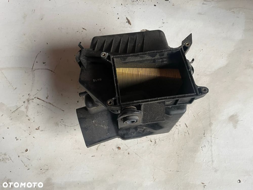 KIA MAGENTIS II 2.0 OBUDOWA FILTRA POWIETRZA 28110-2G100 - 3