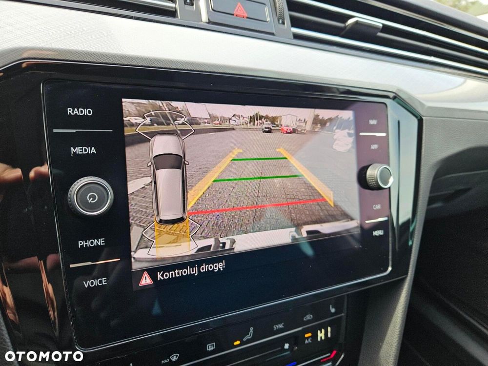 Volkswagen Passat Variant 2.0 TDI EVO Business DSG - 21