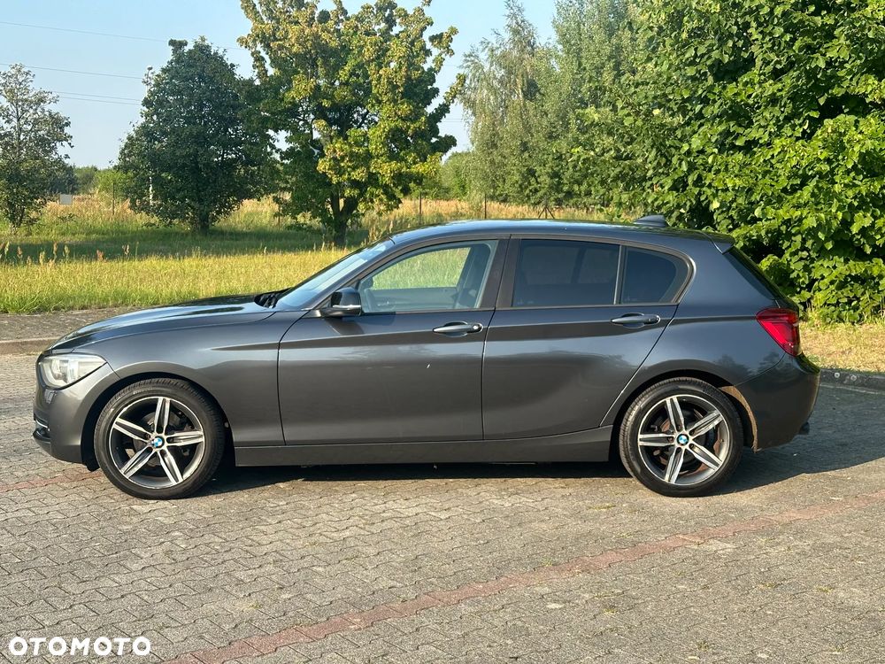 BMW Seria 1 118d Sport Line - 10