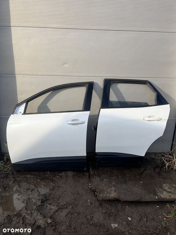 Drzwi Lewy przód tył Peugeot 3008 II KWED Igła
