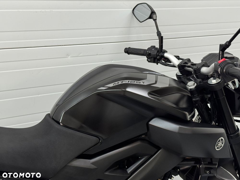 Yamaha MT - 7