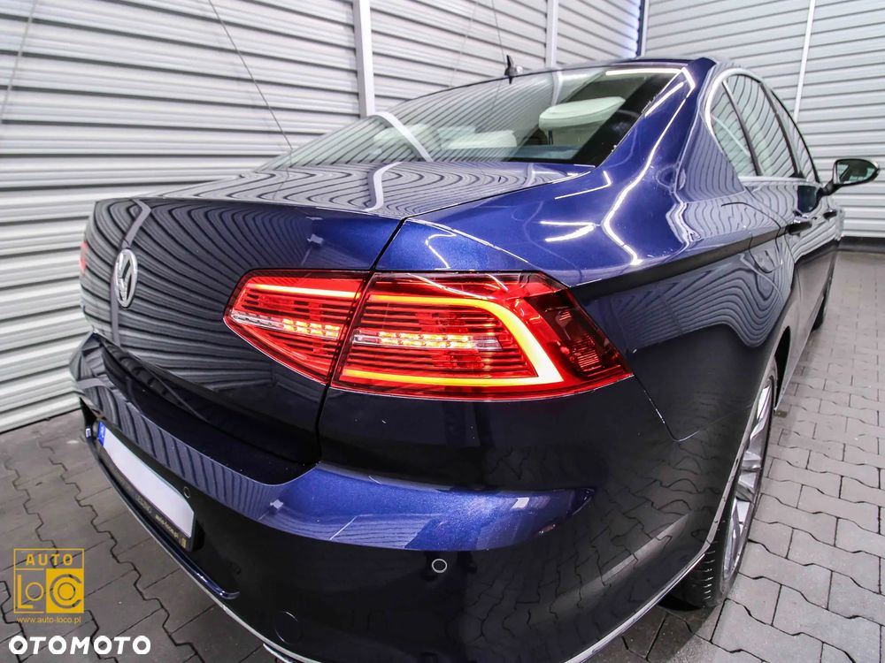 Volkswagen Passat - 38