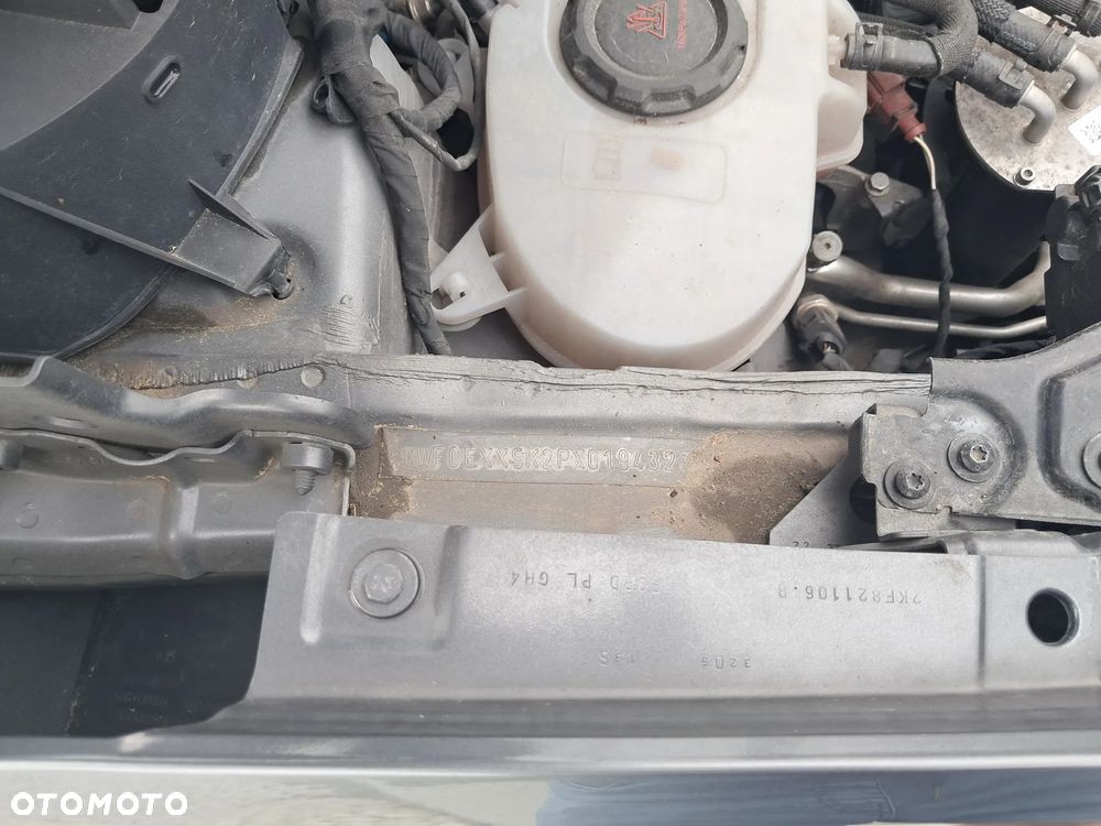 Ford Tourneo Connect Grand - 24