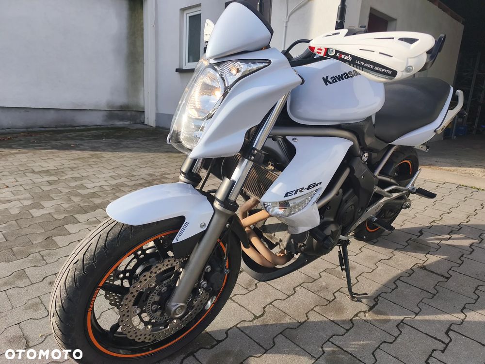 Kawasaki ER - 4