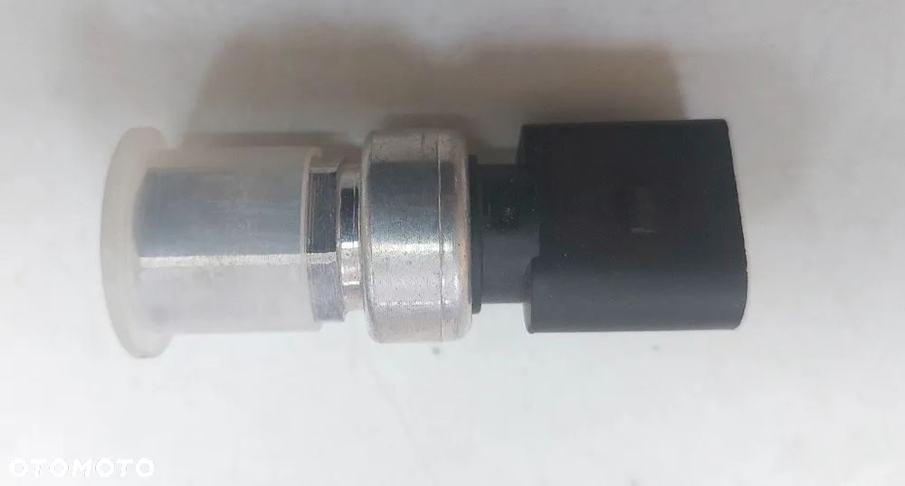 Czujnik klimatyzacji pasuje do Audi A3