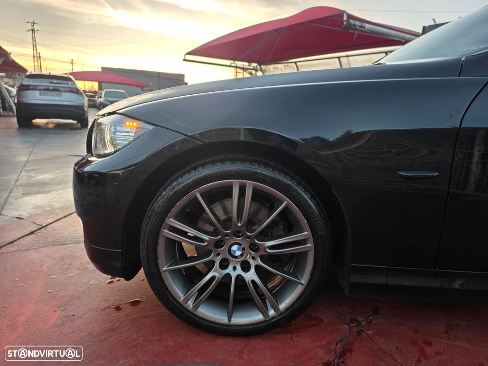 BMW 320 d Touring Navigation - 14