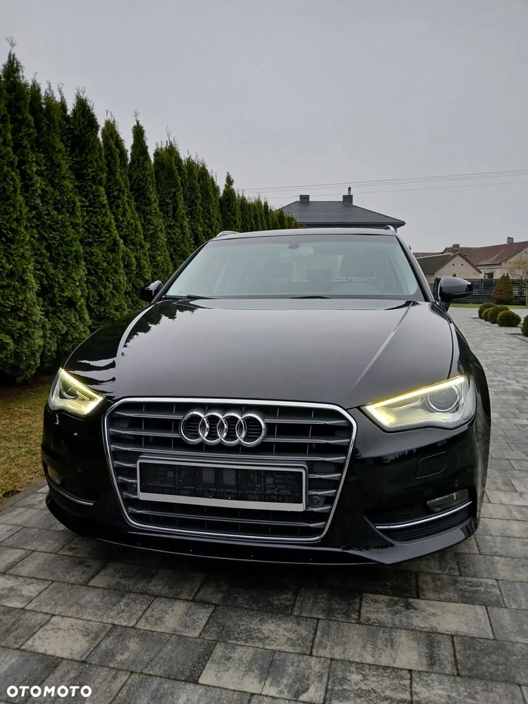 Audi A3 Sportback 2.0 TDI (clean diesel) S tronic Ambiente - 1