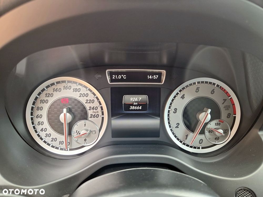 Mercedes-Benz Klasa A 180 Peak Edition - 28