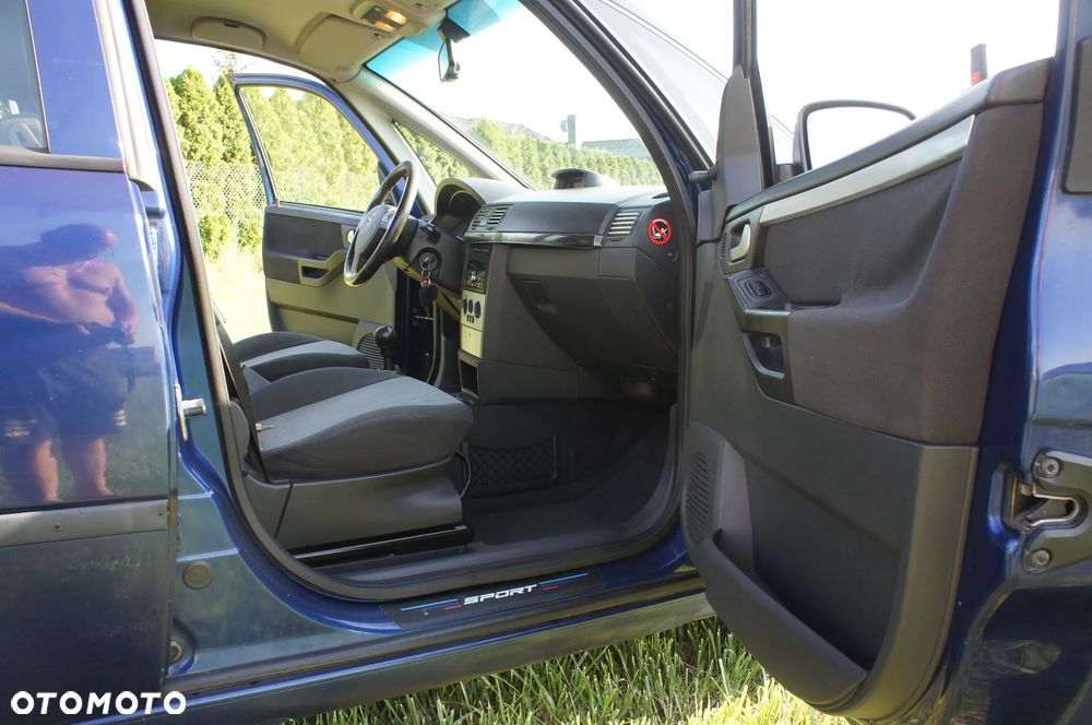 Opel Meriva - 10